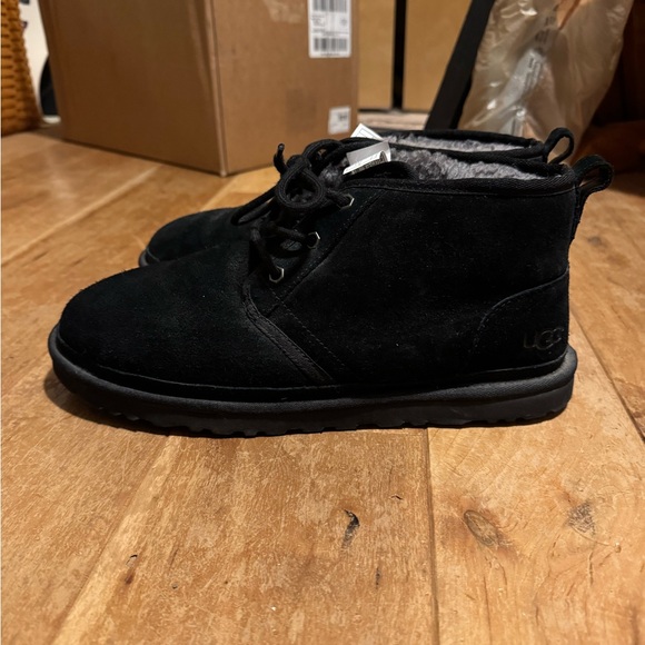 Men’s UGG boots size 11. - Picture 2 of 6